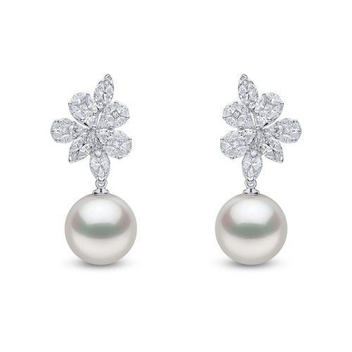 Серьги-лепестки из 18-каратного белого золота с жемчугом и бриллиантами